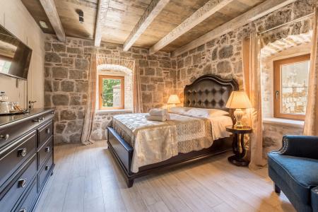 Heritage Palace Varos - Mag Quaint & Elegant Boutiques - 43