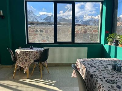 Shushabandi Kazbegi Bed&Breakfast - 9
