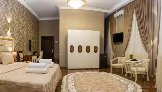 Renaissance Butik - 19