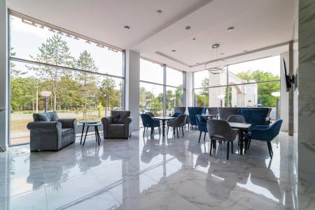 Grand Sapphire - 7