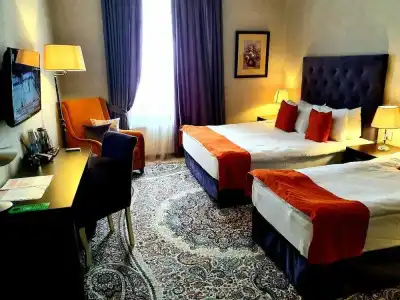 Yes Hostel Baku - 35
