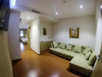 Sky 2 - 41
