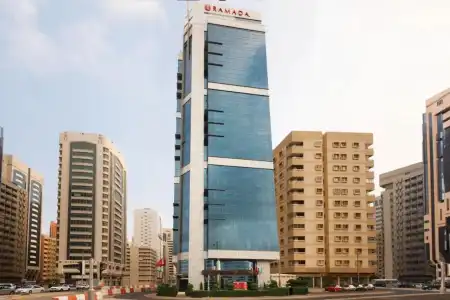 Ramada by Wyndham Abu Dhabi Corniche - 12