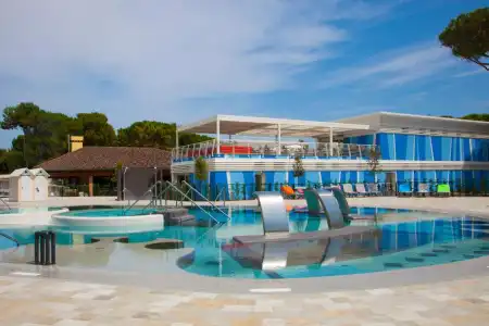 The Green Park Wellness Spa - 13
