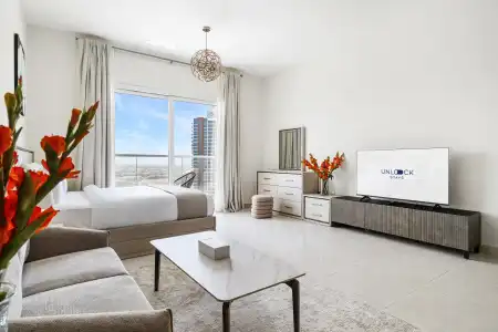 Unlock Metropolis Apartment - 2