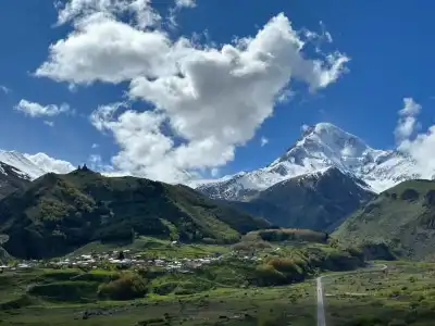 Axien Kazbegi - 51