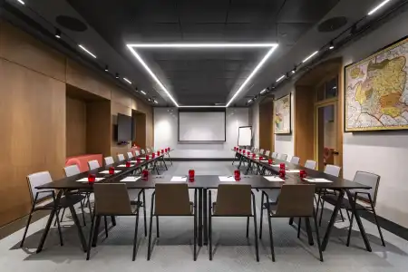 Radisson Red - 23