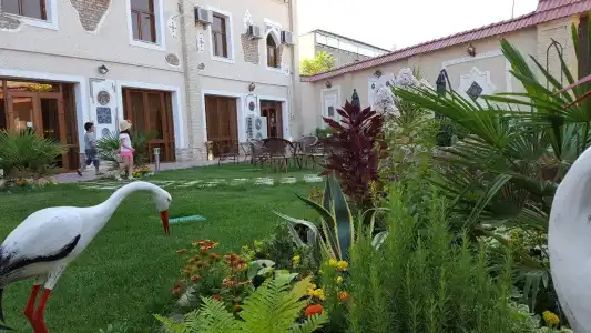 EmirHan - 2