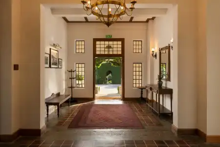 The Hill Club - 20