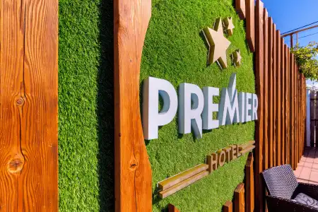 Premier - 16