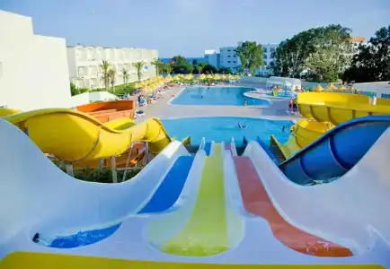 Omar Khayam Resort & Aqua Park 3* - 4