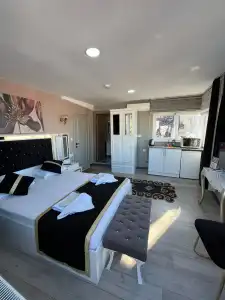 Emirhan Guesthouse & Suites - 86