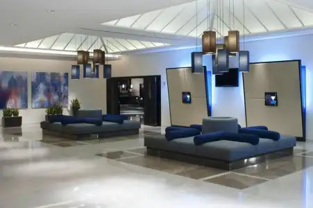 Holiday Inn Express Airport, an IHG - 14