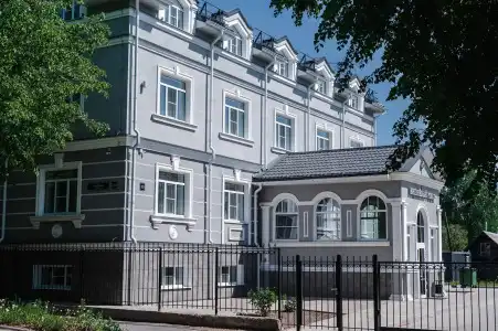 Vishnevyy Royal 4* - 8