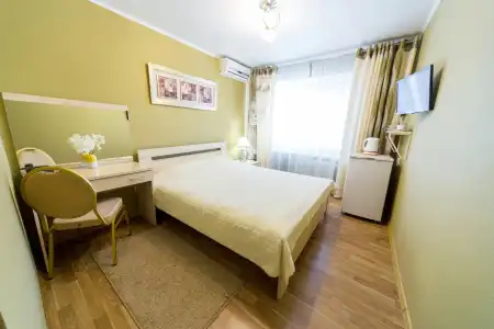 Hotel - 55