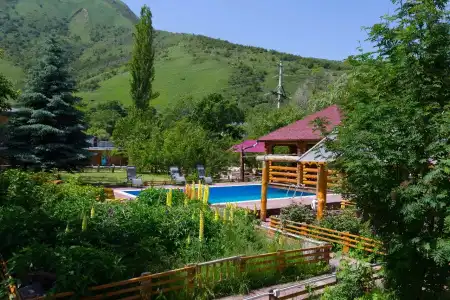 Talgarskaya Skazka Guest House - 10