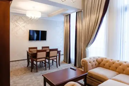 Grand Boutique - 46