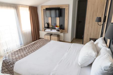 Galley Mini-hotel - 59