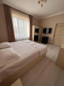 Golden Resort - 11
