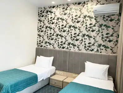 Hotel - 8