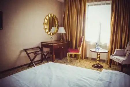 EmirHan - 12