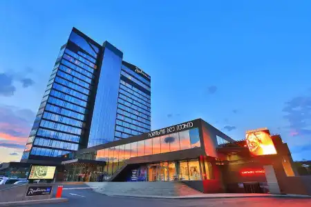 Radisson Blu Iveria - 1