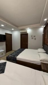 Han Suite - 2