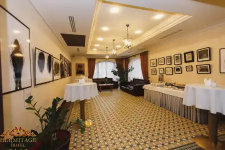 Hermitage - 16