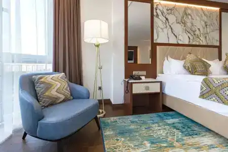 Best Western Plus - 23