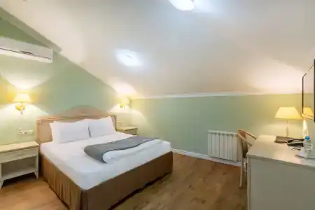 Business - Vremena Goda Taganskaya - 66