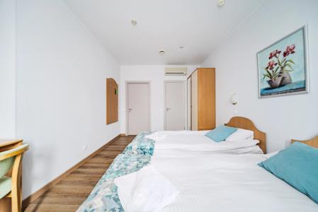 Октавиана - 143