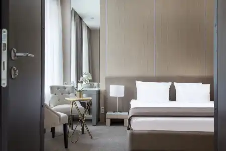 Boutique 1852 - 62