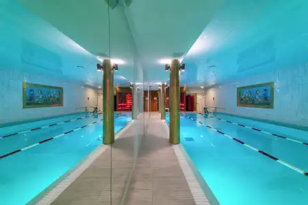 7 Avenue and SPA - 5