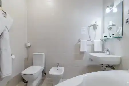 Stariy Dvorik on Orlovskaya - 85