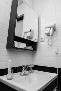 City Inn - 14