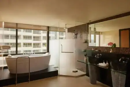 Banyan Tree Bangkok - 28