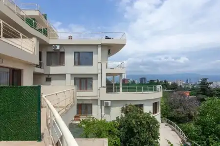 Beaumonde Garden - 7