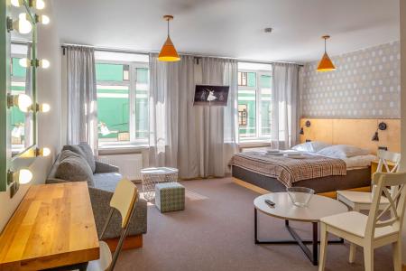 Friends on Fontanka - 127