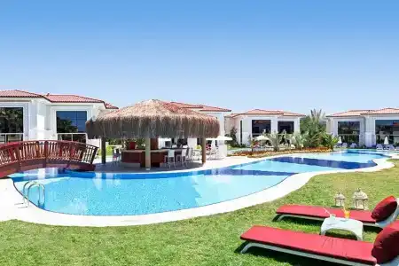 Paloma Oceana - 29