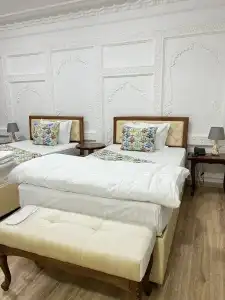 Amiran Boutique - 9
