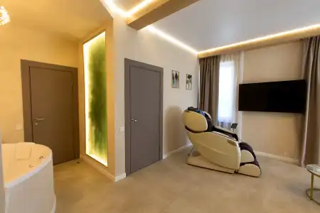 Kamarooms Business & Spa - 90