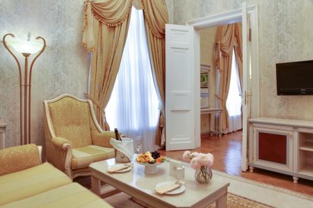 Petroff Palace Boutique - 61