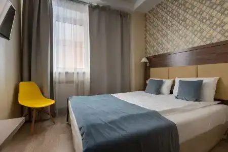 Regina - 8