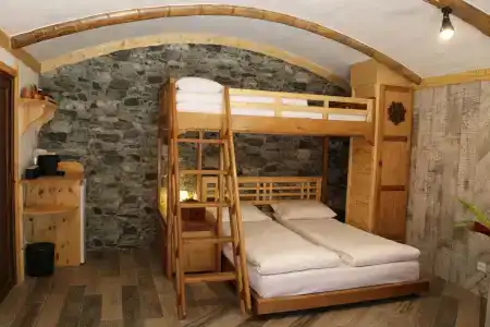 Dilijan Cozy House - 6