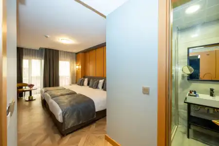 Freya Luxury - 70