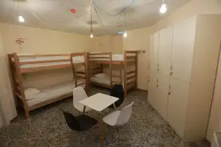 Midtown Hostel - 8