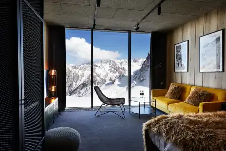 Tenir Eco, Shymbulak Mountain Resort - 1