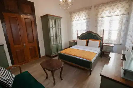 White Garden - 36