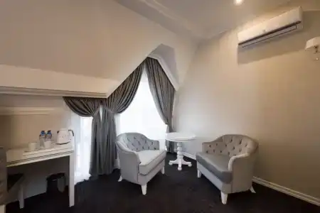 Stolitsa Butik-Hotel - 54