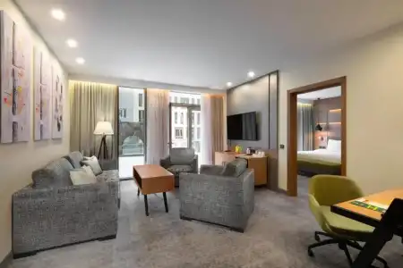 Holiday Inn - Republic Square, an IHG - 29